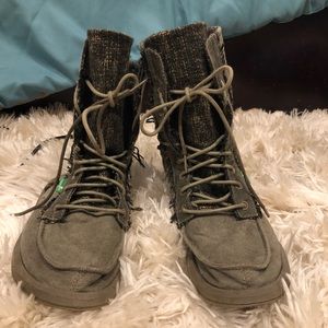 Women’s Sanuk Boots